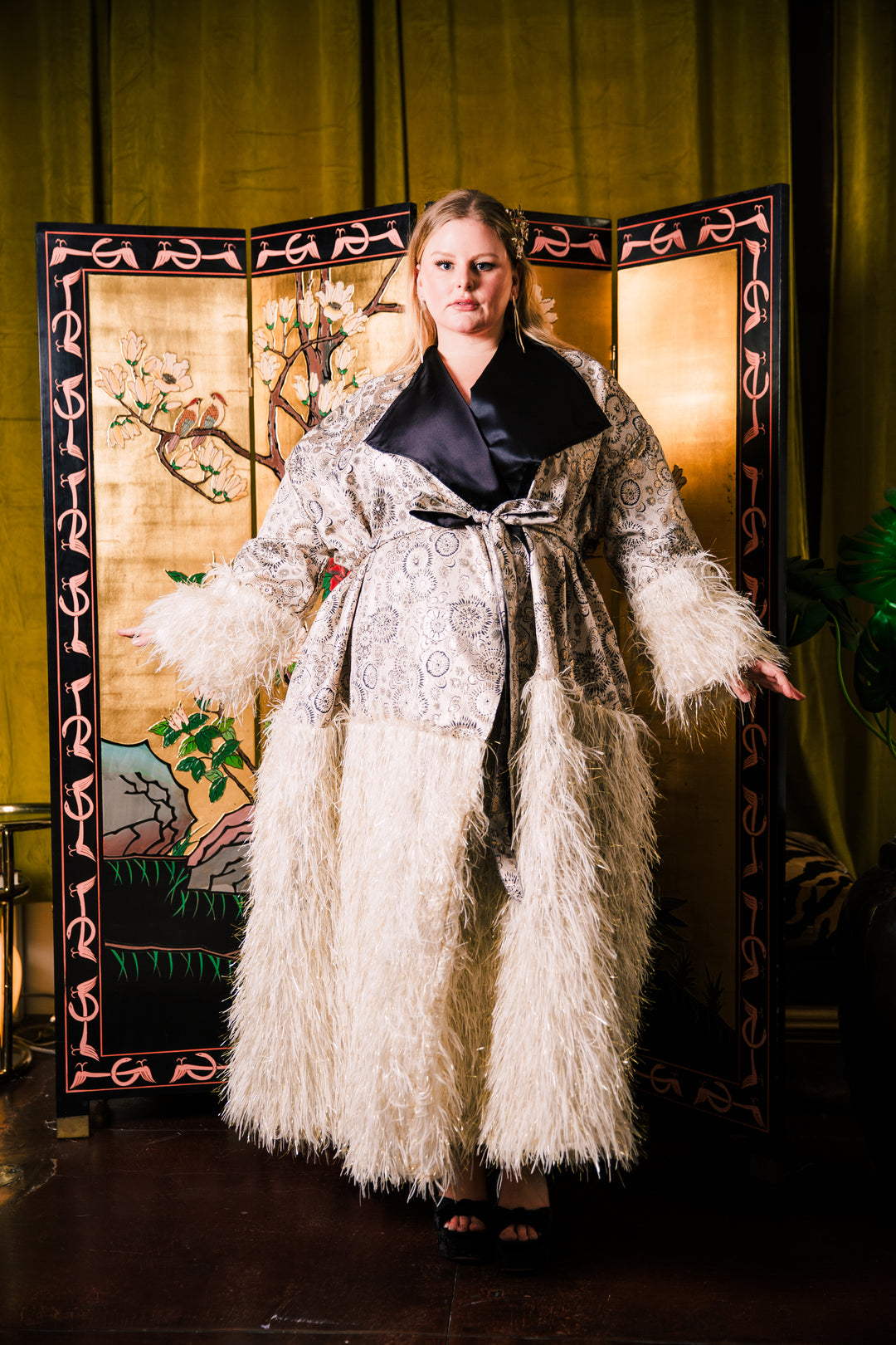 London Opera Coat in “La Favorite"