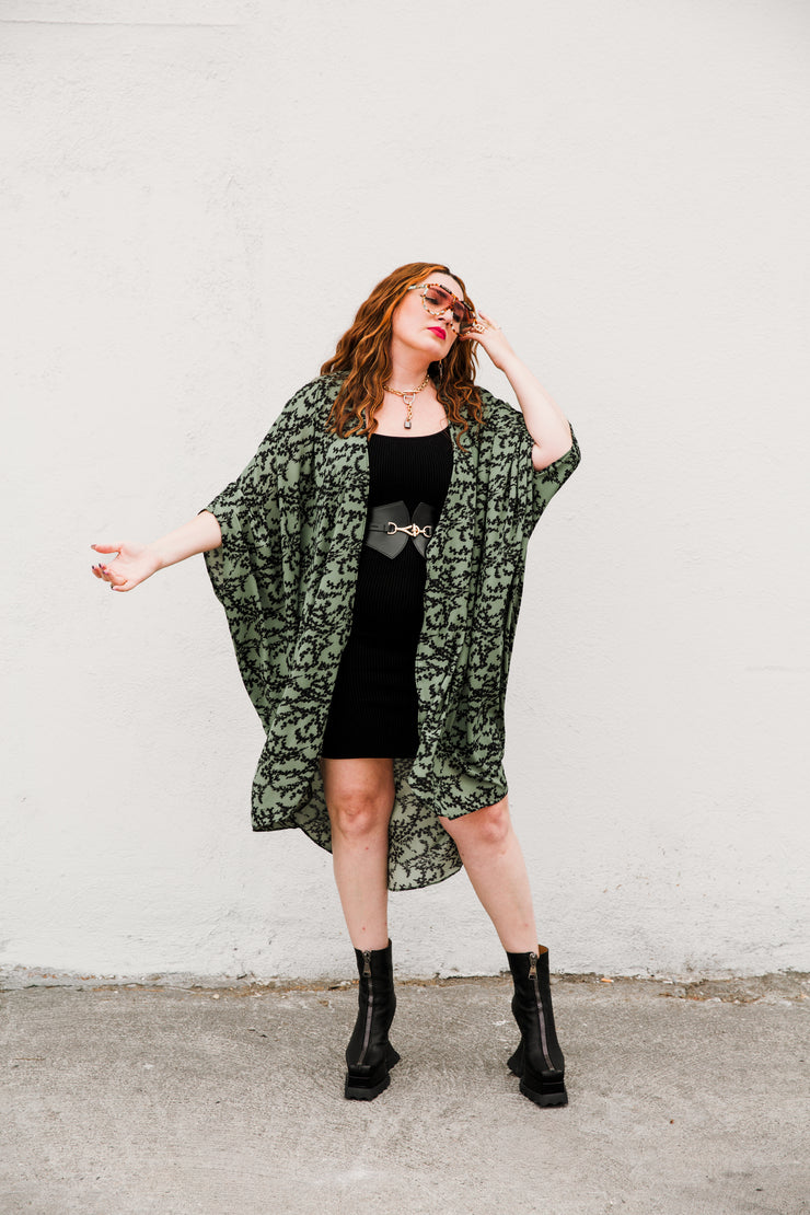 Coloratura Cape in "Sage Trees"