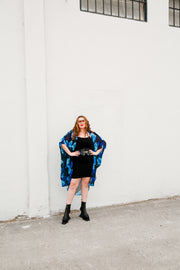 Coloratura Cape in "Laura"