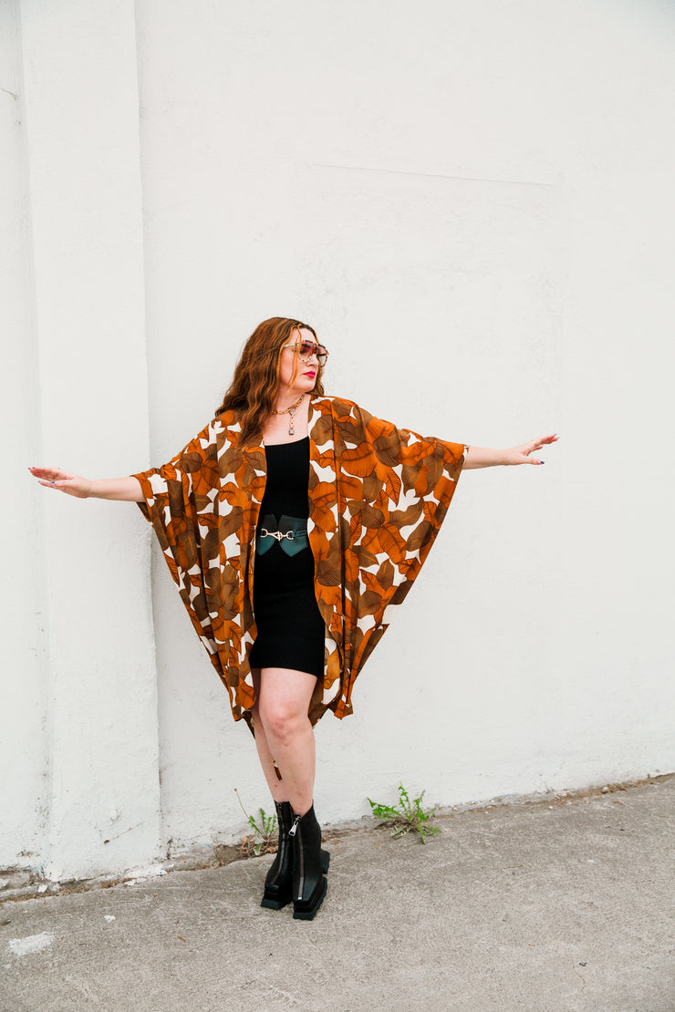 Coloratura Cape in "Rust Leaves"