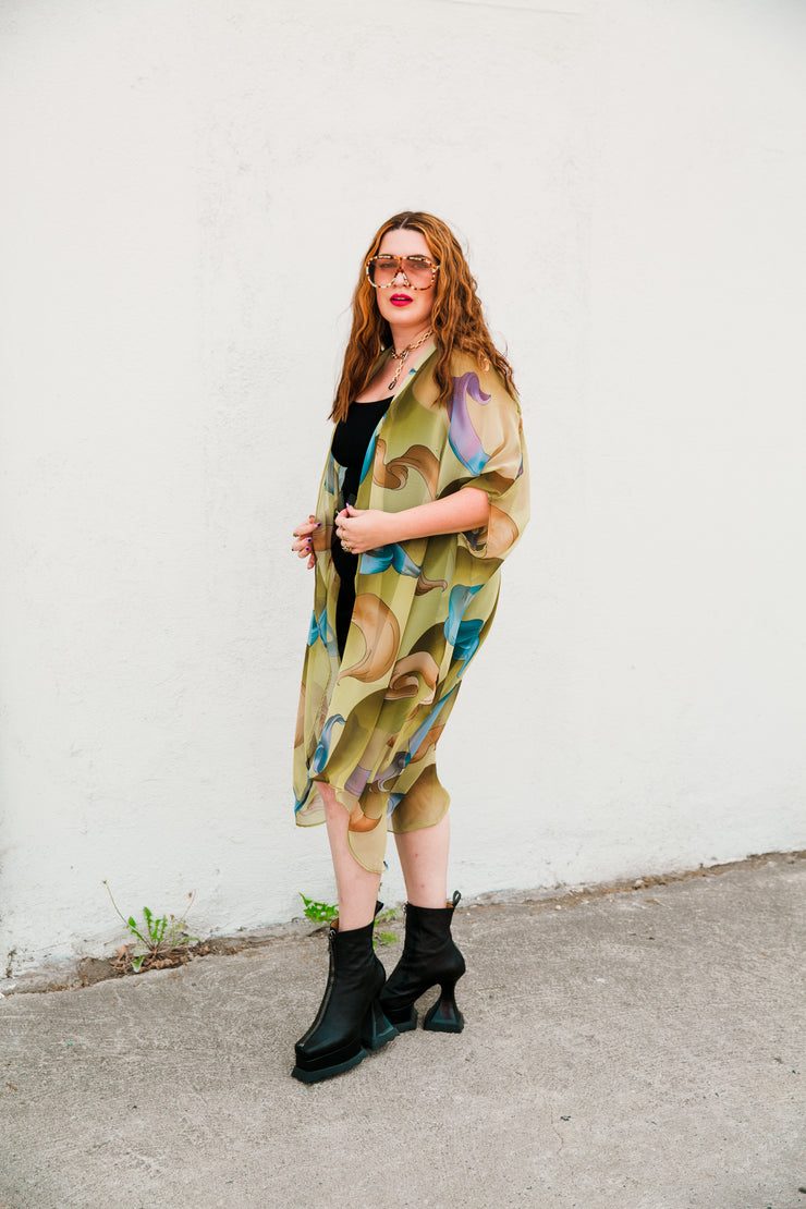 Coloratura Cape in "Olive Swirl"