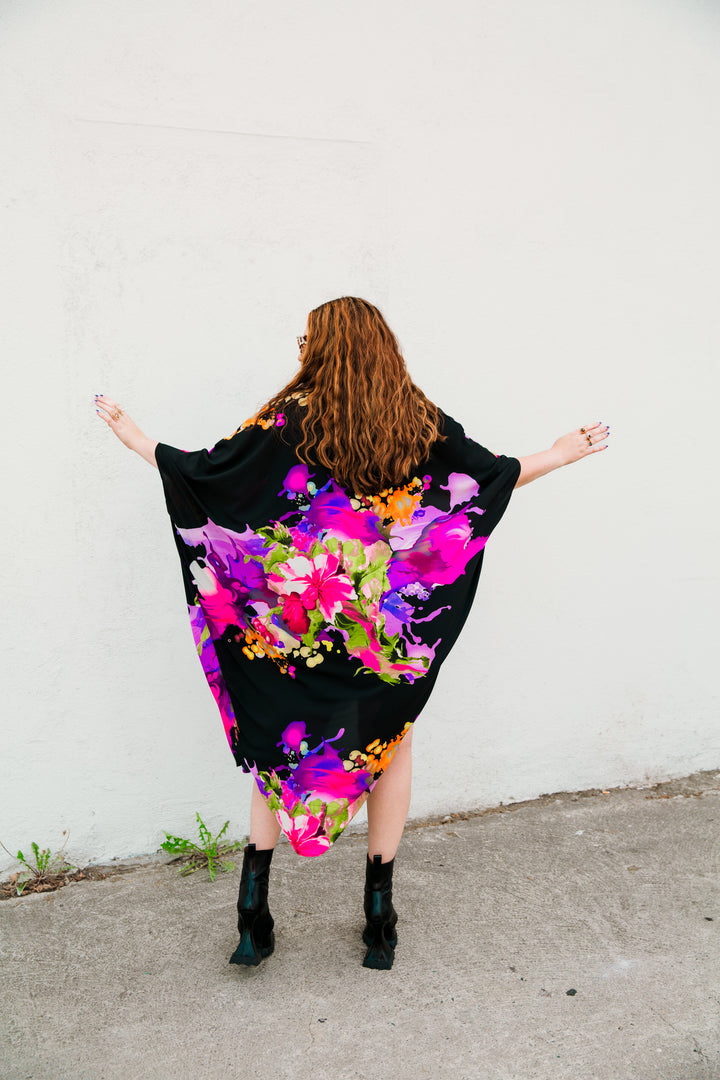 Coloratura Cape in “J’Nai”