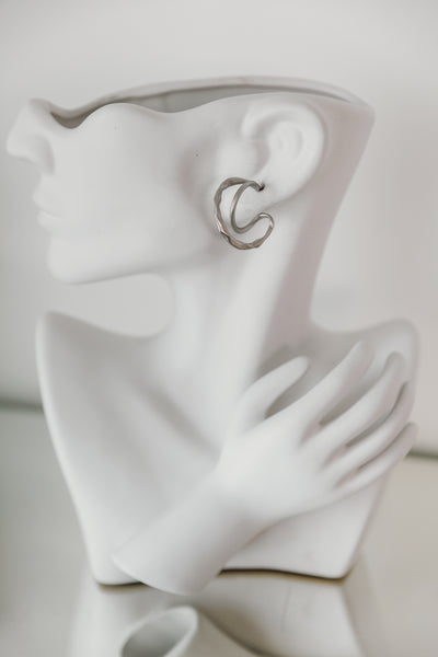 Escape From Paris: Swirl Earrings (Silver)