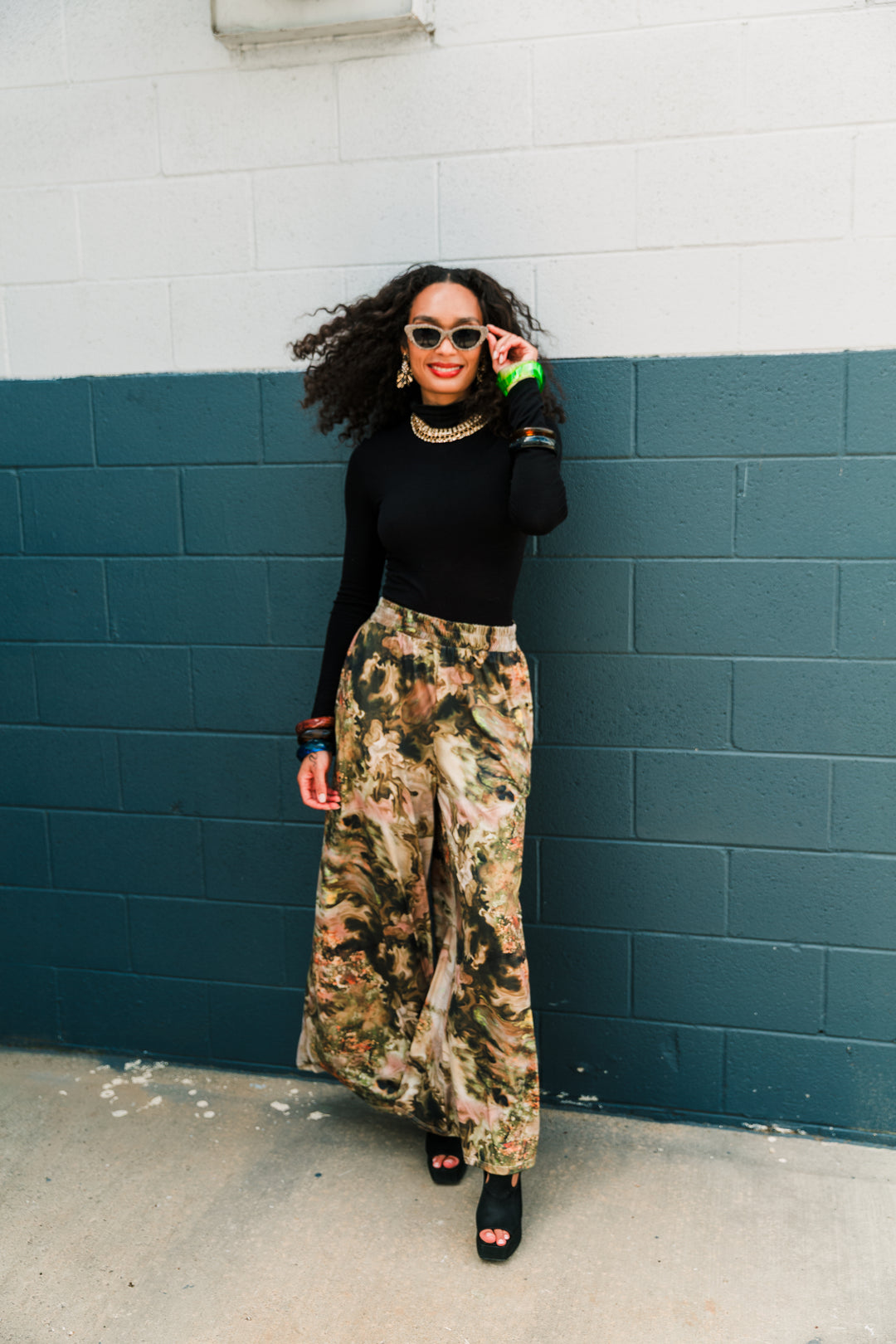 Muse Pants in "Ophelia"