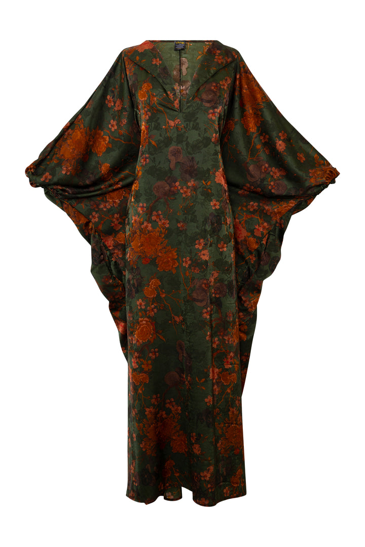 Glissando Kaftan in “Worldly"