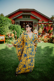 Glissando Kaftan in “Kirsten”