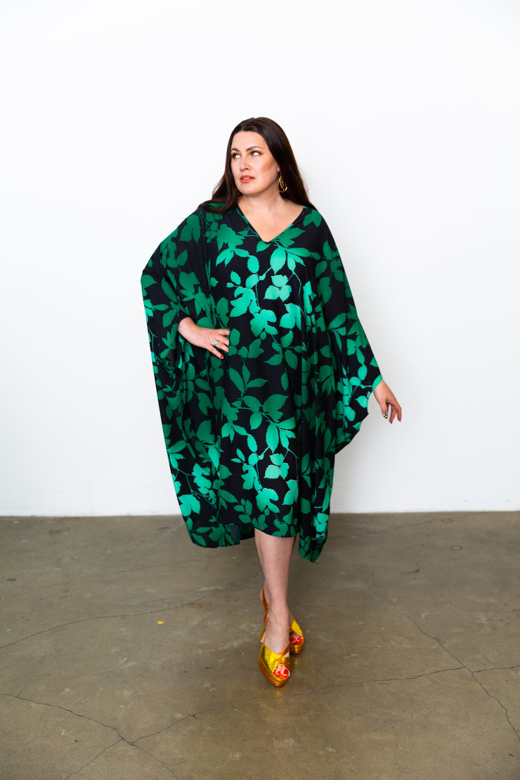 Kaftan in "Seasons Change Green" (Midi)