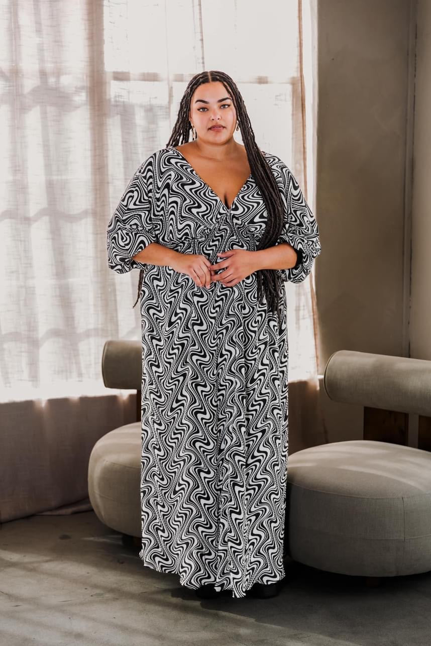 Colla Voce Dress in “B&W Swirl”