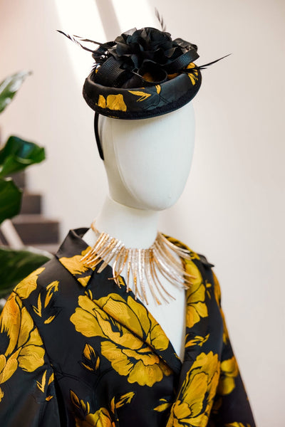 Fascinator in “Pagliacci”