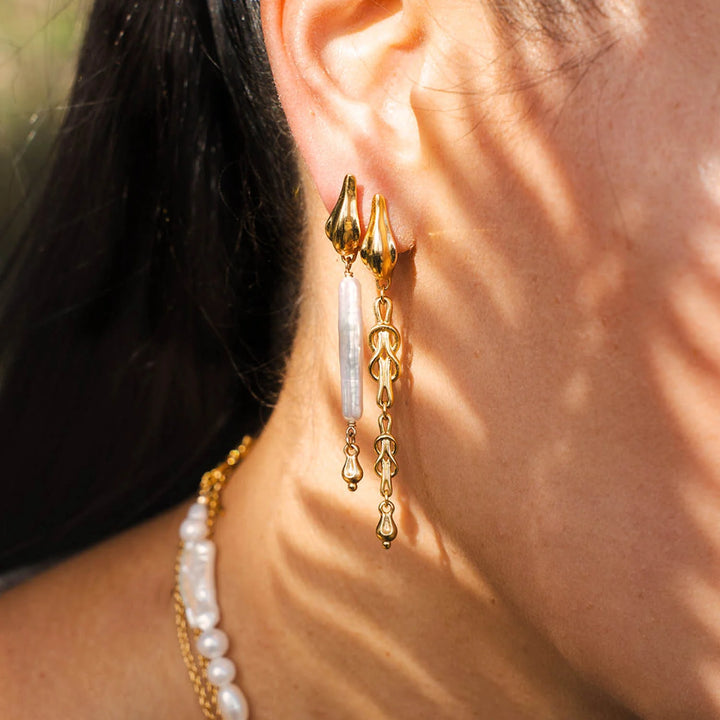 A&O Thalia Gold Dangle Earrings