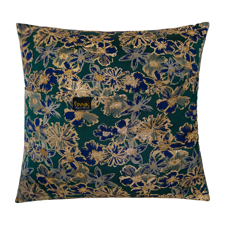 Pillow in “Agrippina"
