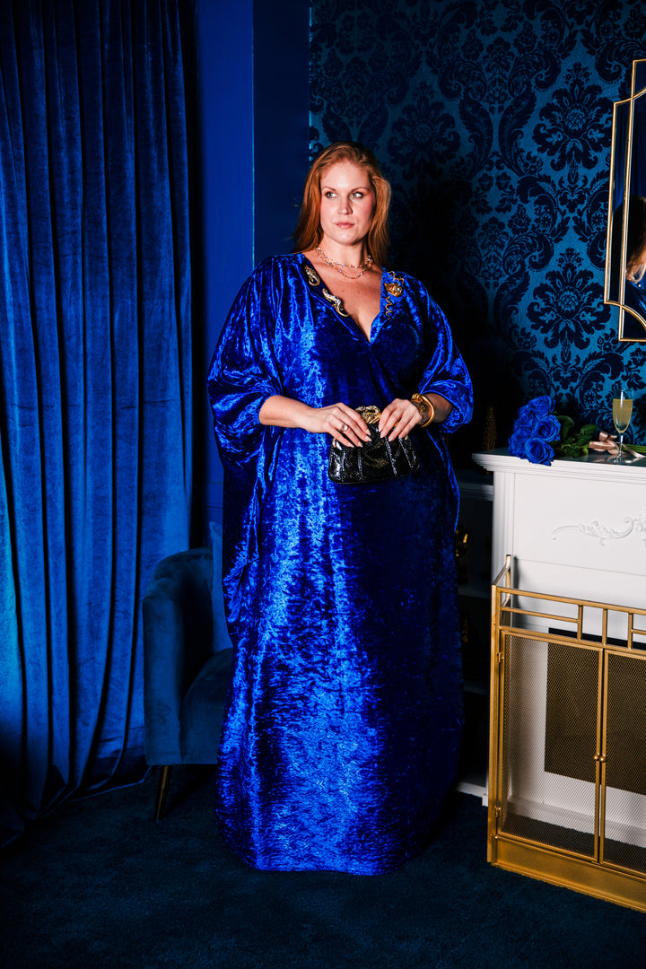 Glissando Kaftan in “Crushed Velvet" (Royal Blue)