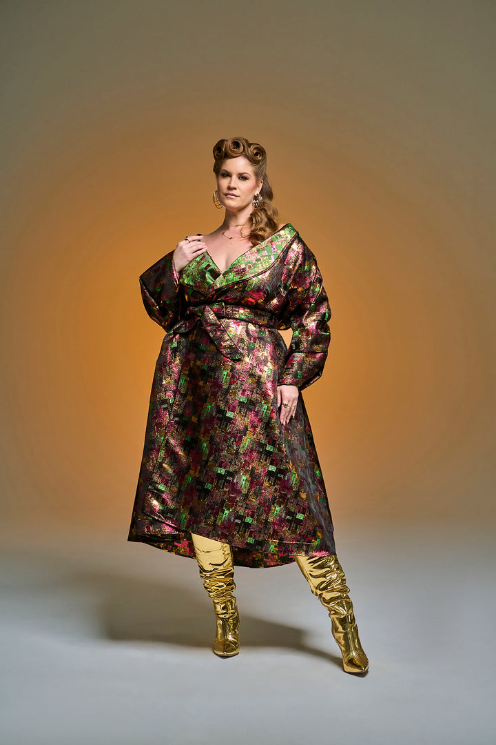 Parisian Coat in "Das Plaid"