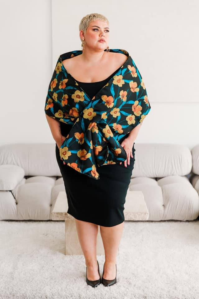 Operetta Wrap in "Zaza"