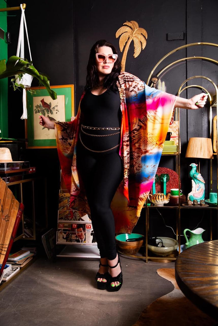 Coloratura Cape “Tracy”