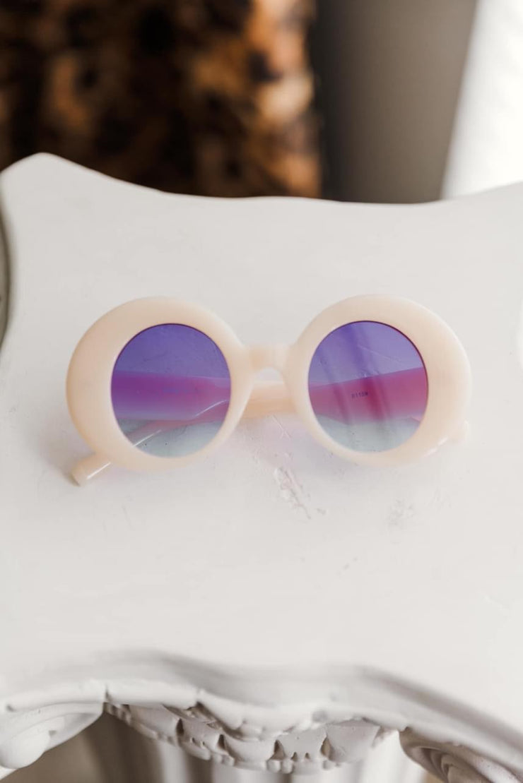 Sunglasses "Jackie O" (cream and purple)