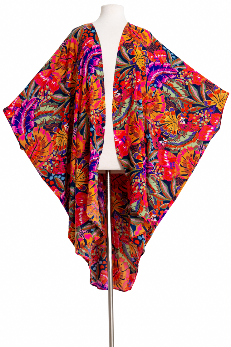 Coloratura Cape “Coloring Book”-SAMPLE