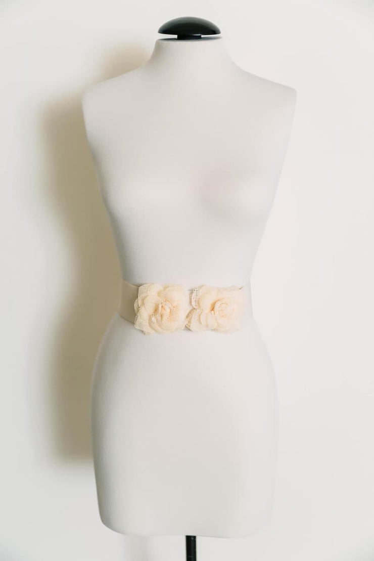 Rattan Roses Belt (Cream)
