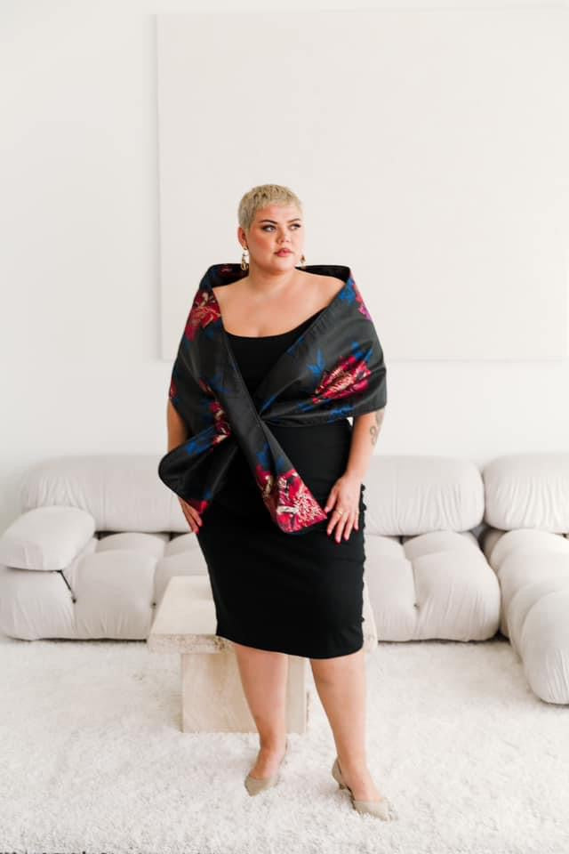 Operetta Wrap in "Zaza"
