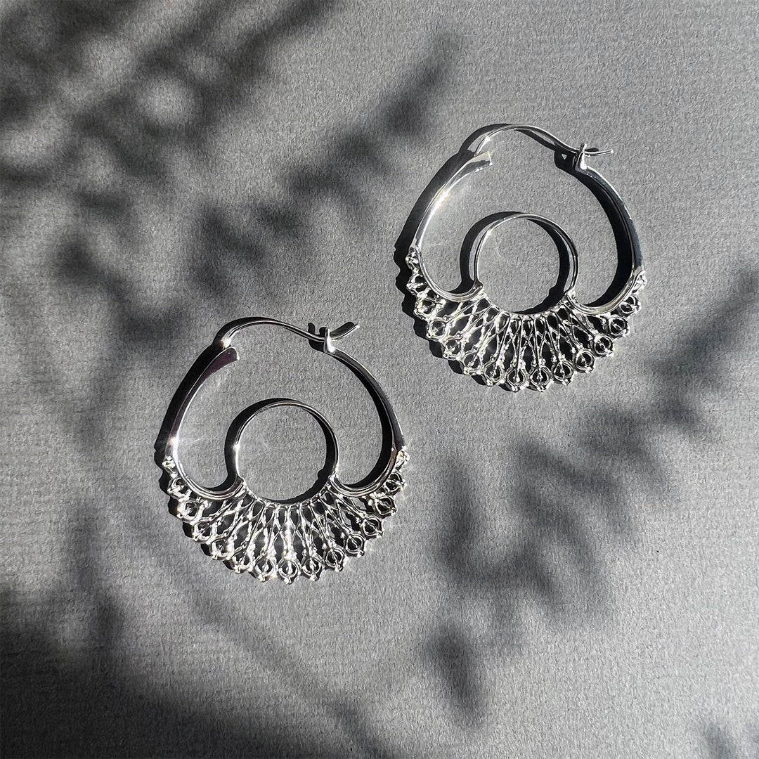 A&O Iris Hoops Silver Medium