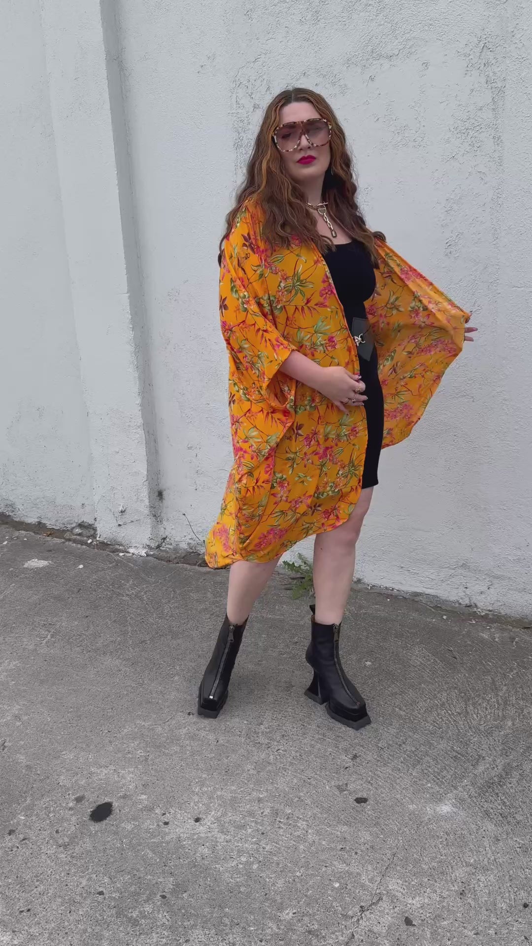 Coloratura Cape in "Neon Orange Botanical"