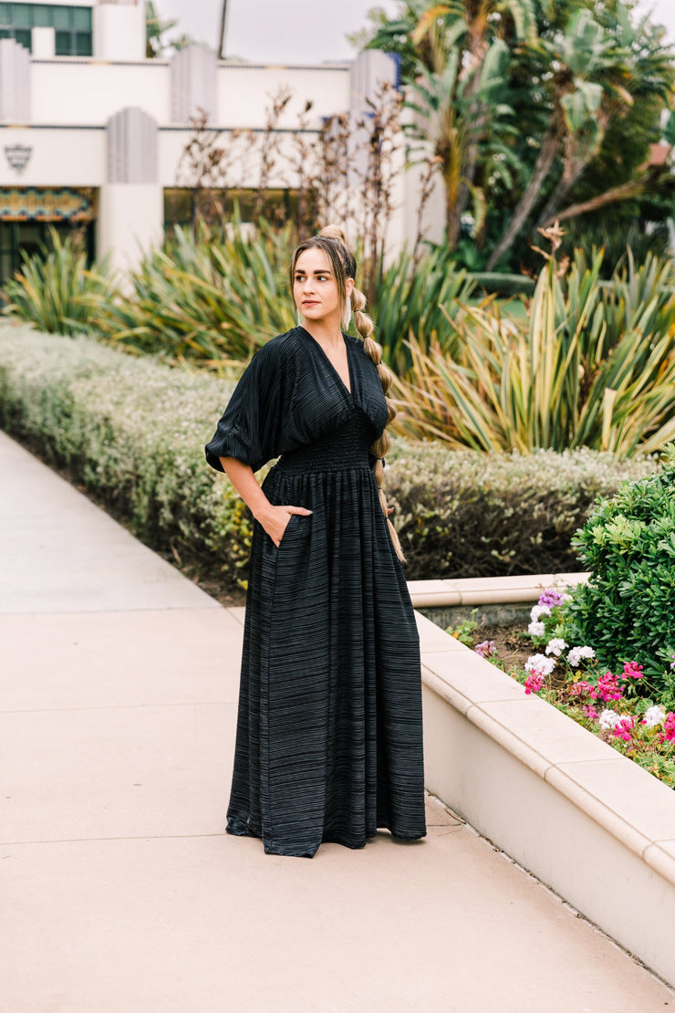 Colla Voce Dress “Black Slink”