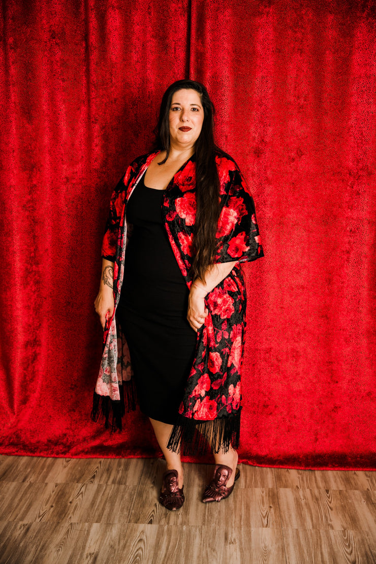 Velvet Fringe Teatro Robe (Red Rose)