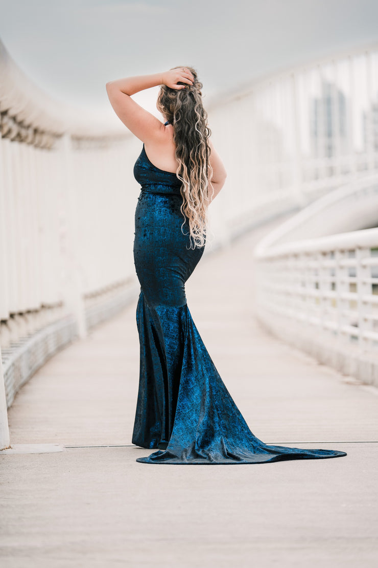 The Hollywood Evening Gown (Blue)