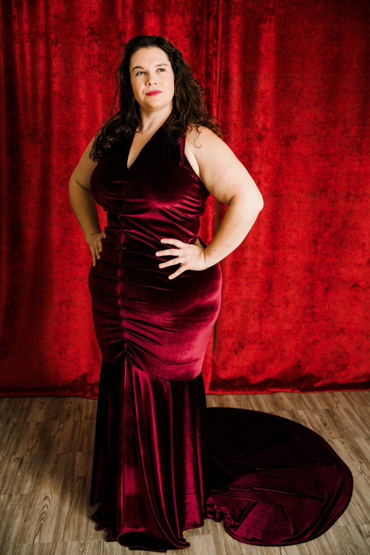 The Hollywood Evening Gown (Oxblood)
