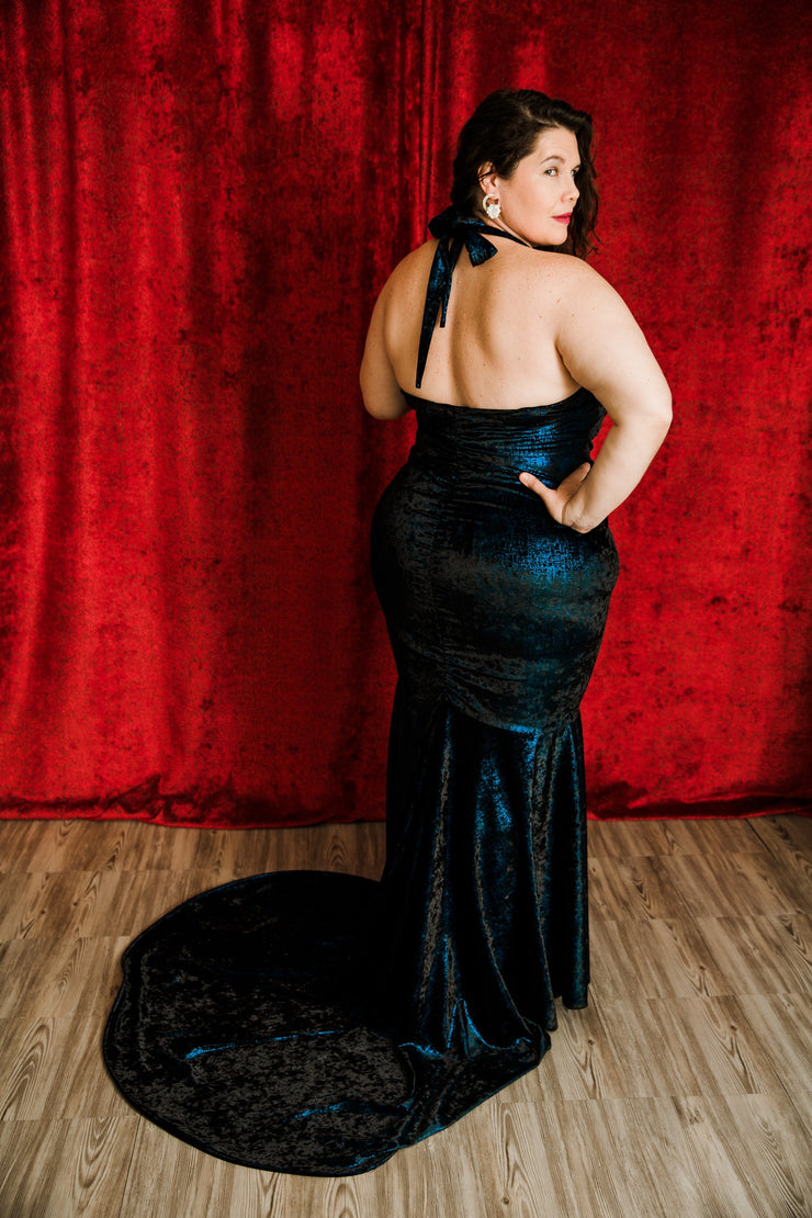 The Hollywood Evening Gown (Blue)