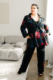 The Suit (L'Orfeo)