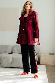 The Suit (L'Amour de loin)