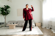 The Suit (L'Amour de loin)