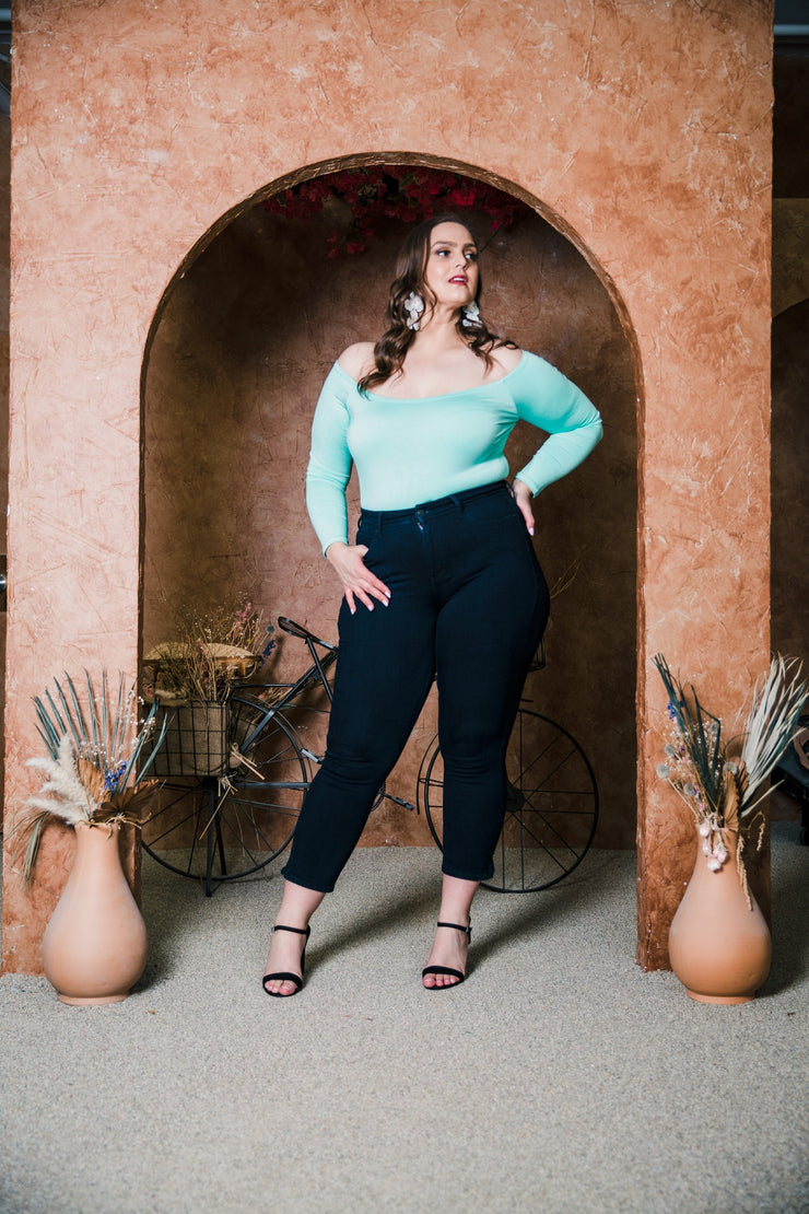Shoulder Smolder Top (Seafoam)