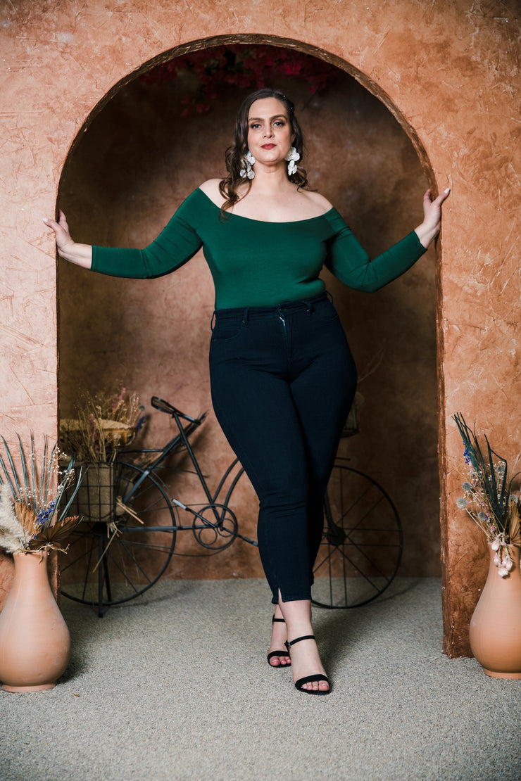 Shoulder Smolder Top (Hunter Green)