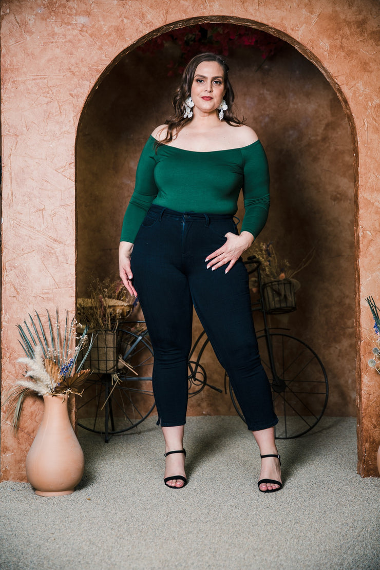 Shoulder Smolder Top (Hunter Green)