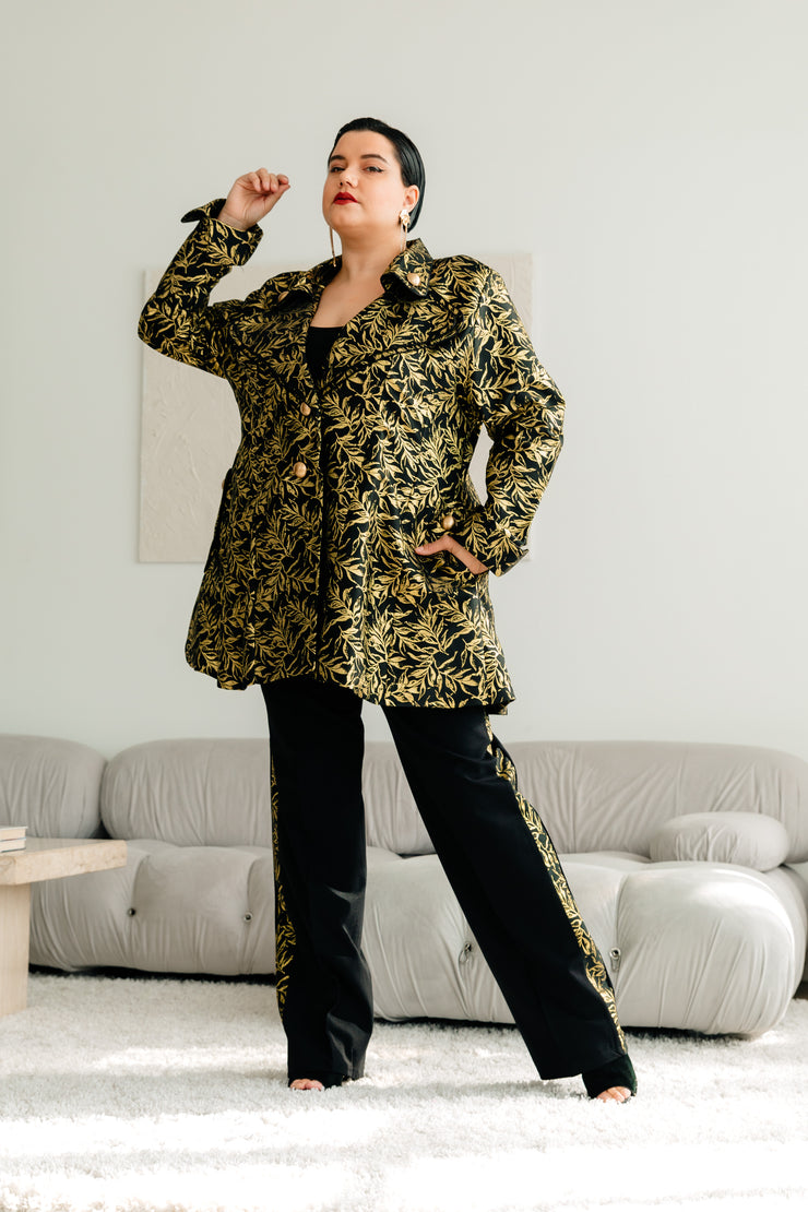 The Suit (Medea)